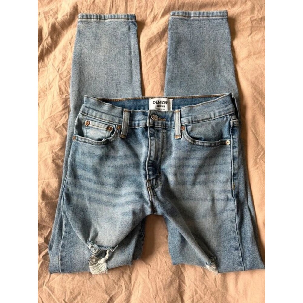 Denizen by Levi’s Mom Jeans W25 Medium Wash